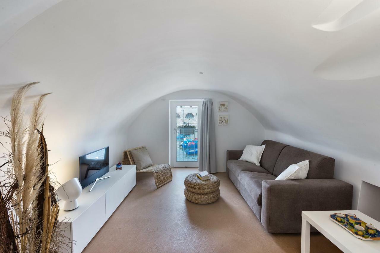 Casetta Sul Porto Antico โมโนโปลี ภายนอก รูปภาพ