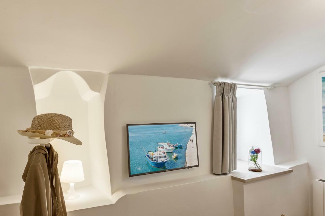 Casetta Sul Porto Antico โมโนโปลี ภายนอก รูปภาพ